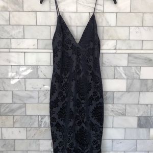 NWOT Black Velvet Baroque Design V Plunge Dress